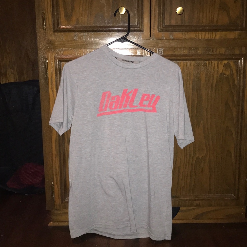 Oakley T-Shirt
